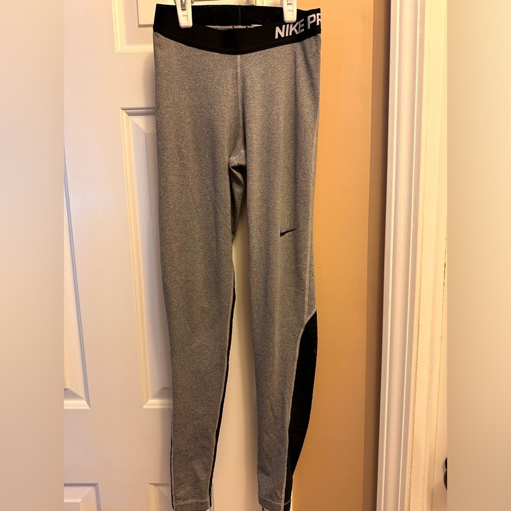 Nike Pro activewear. XS. Women’s